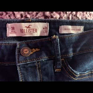 Hollister low rise super skinny jeans